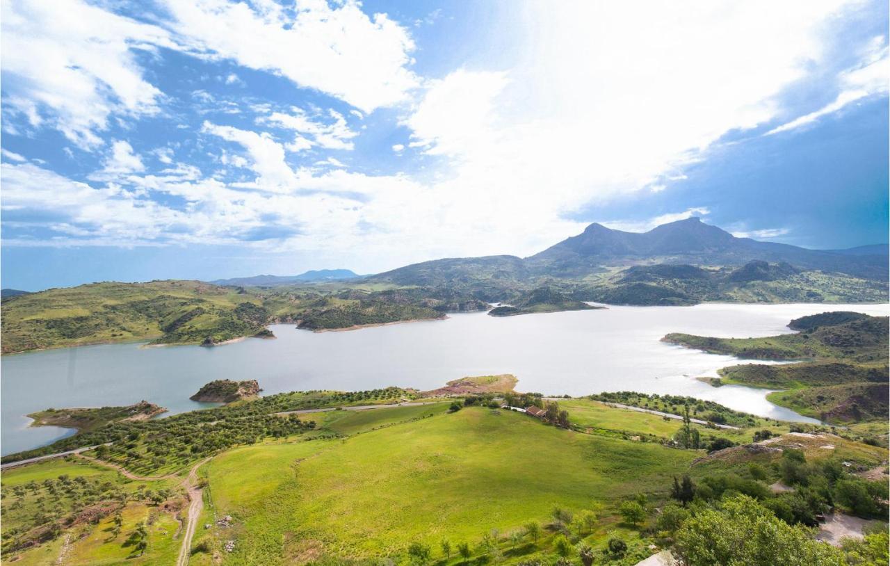 Stunning Home In Zahara De La Sierra With Wifi エクステリア 写真