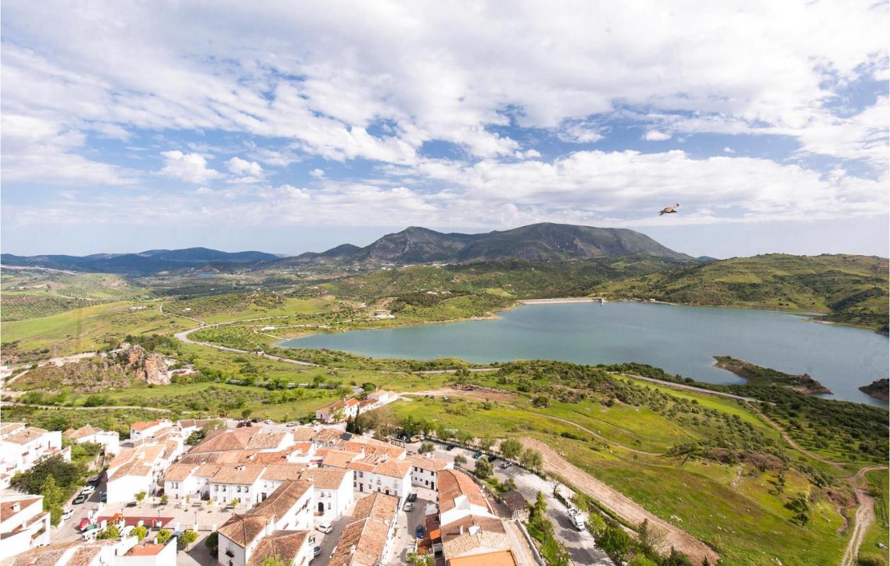 Stunning Home In Zahara De La Sierra With Wifi エクステリア 写真